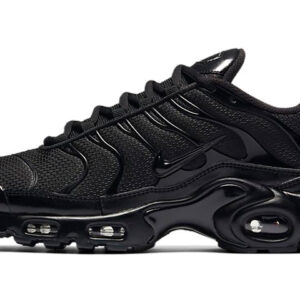 nike-air-max-plus-black